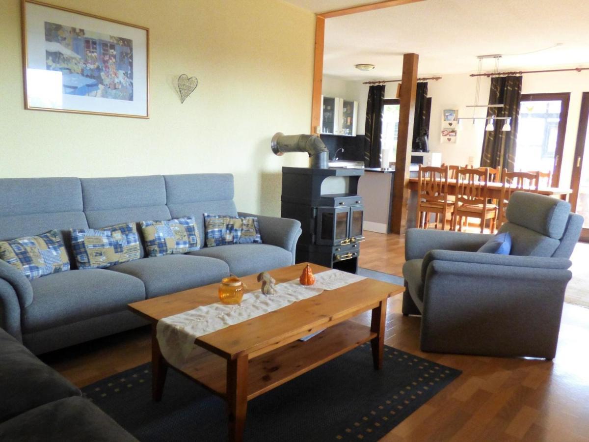 Alluring Apartment In Frankenau With Terrace מראה חיצוני תמונה